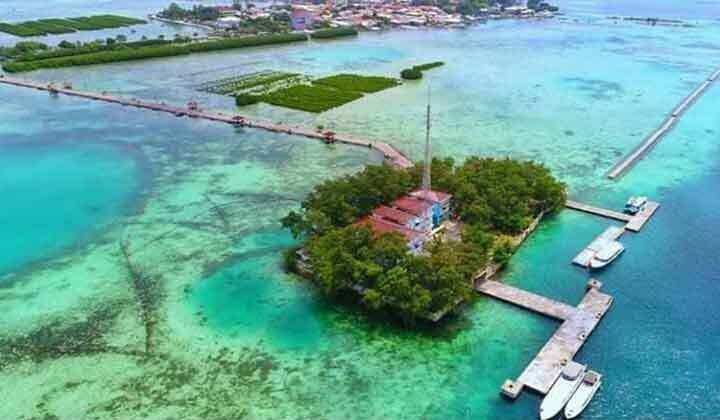 Pantai Pulau Kelapa